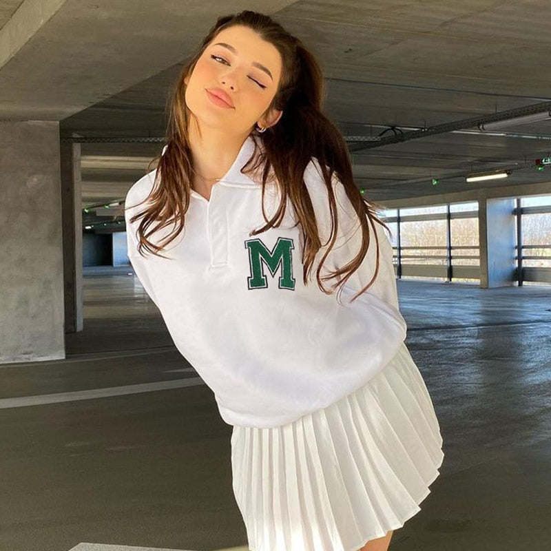 M Minimal Sweatshirt